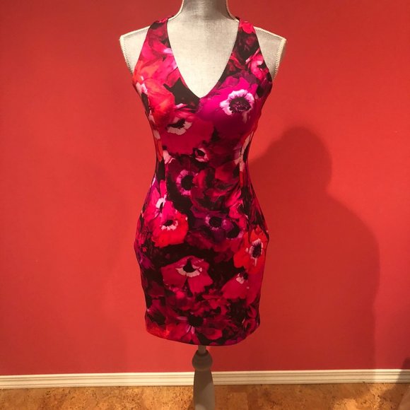Guess Flowered Dress - Picture 1 of 5